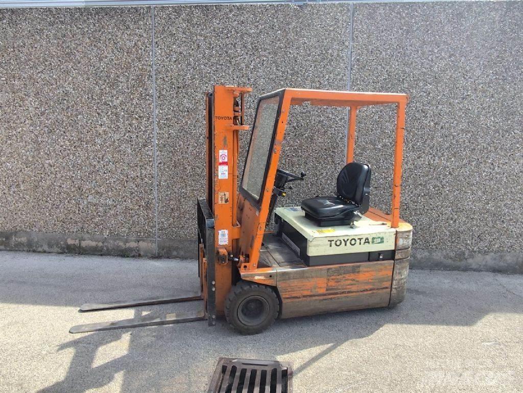 Toyota 2FBE18 Electric Forklifts