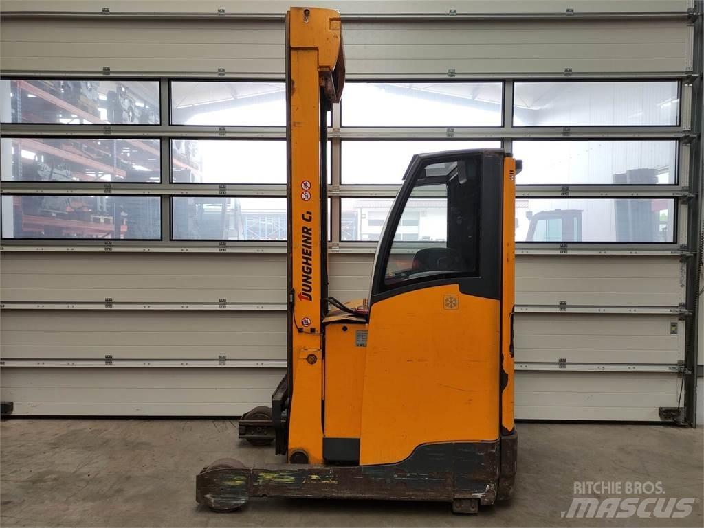Jungheinrich ETM216 Reach trucks