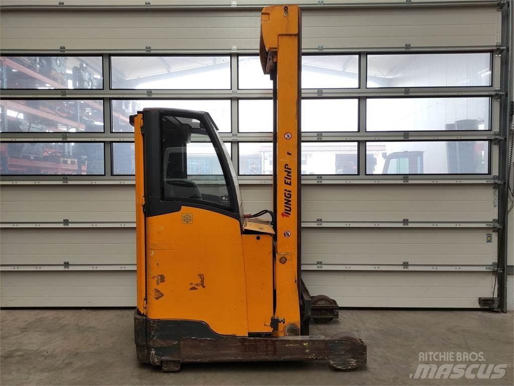 Jungheinrich ETM216 Reach trucks