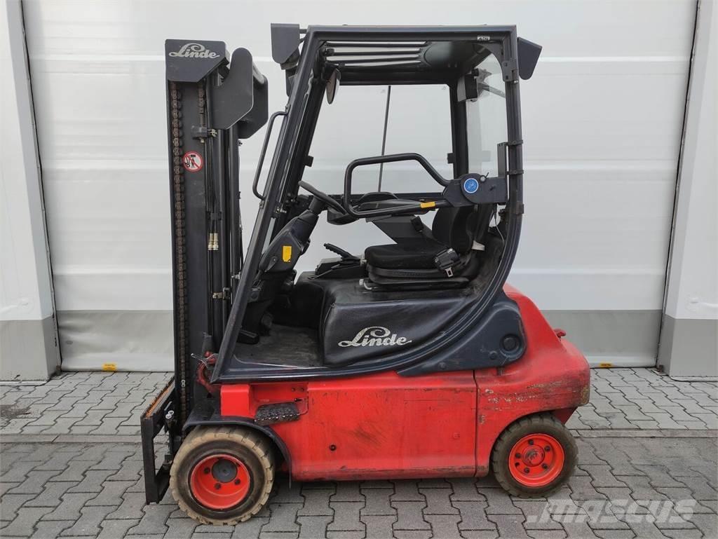 Linde E20-335 Electric Forklifts