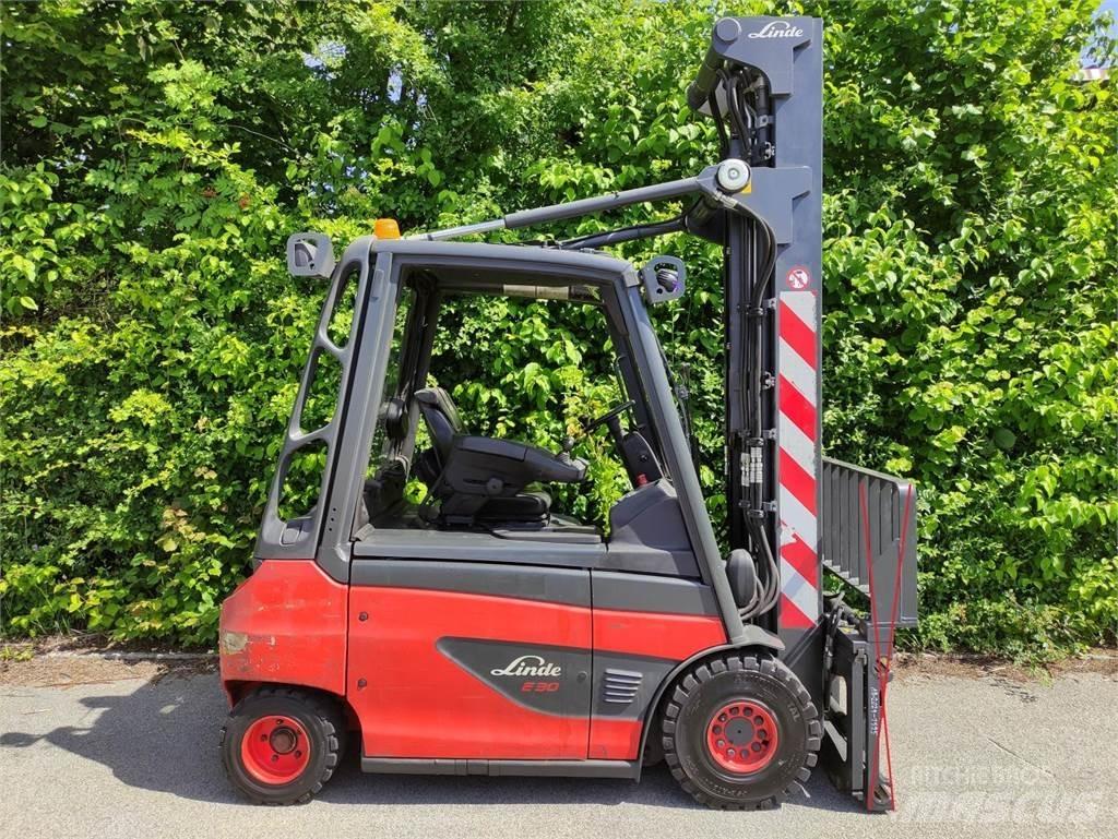 Linde E30-01-387 Electric Forklifts