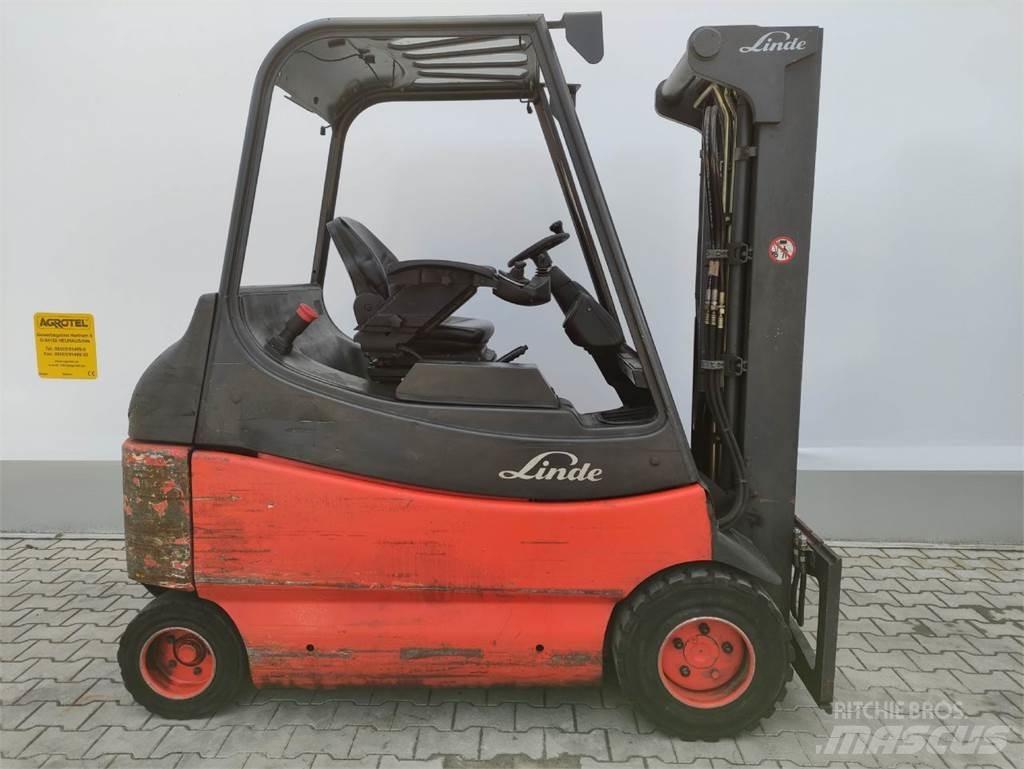 Linde E30/03/600-336 Electric Forklifts