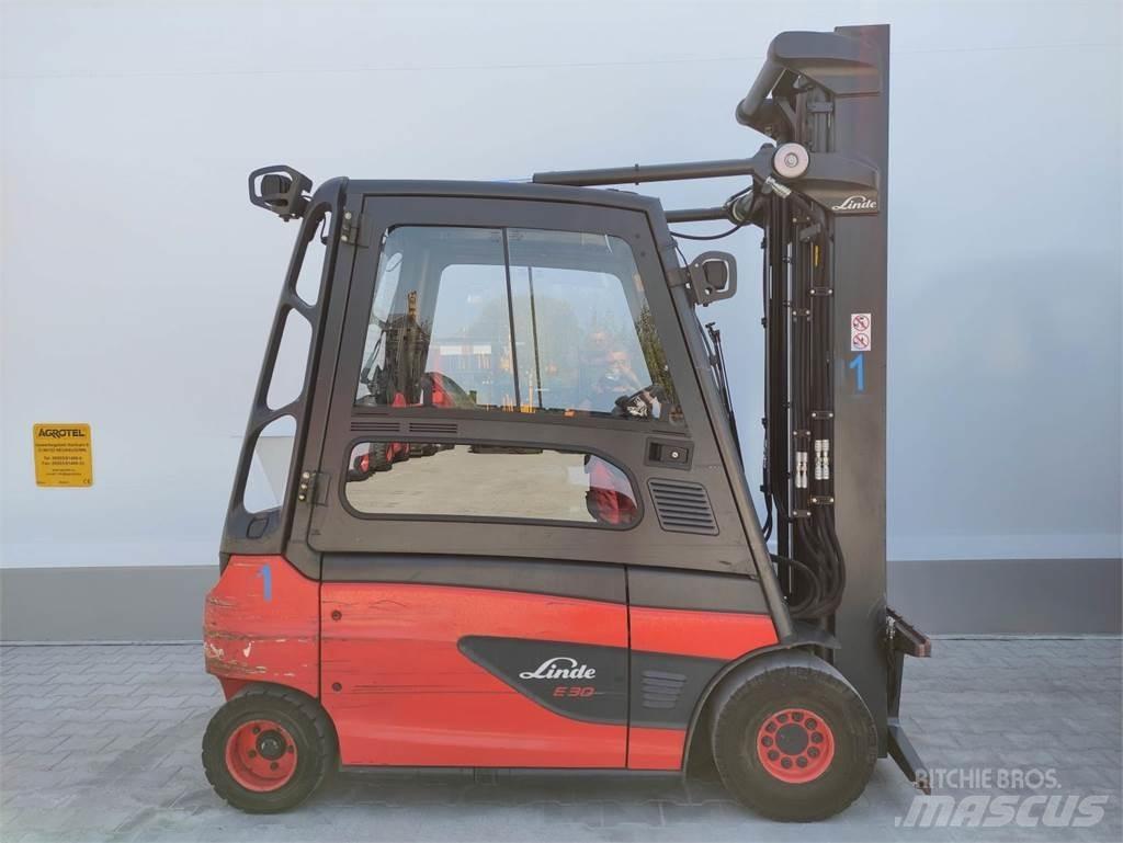 Linde E30L-01-387 Electric Forklifts