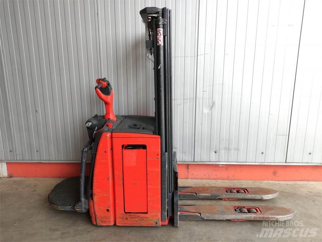 Linde L16APi-1173 Pedestrian stacker