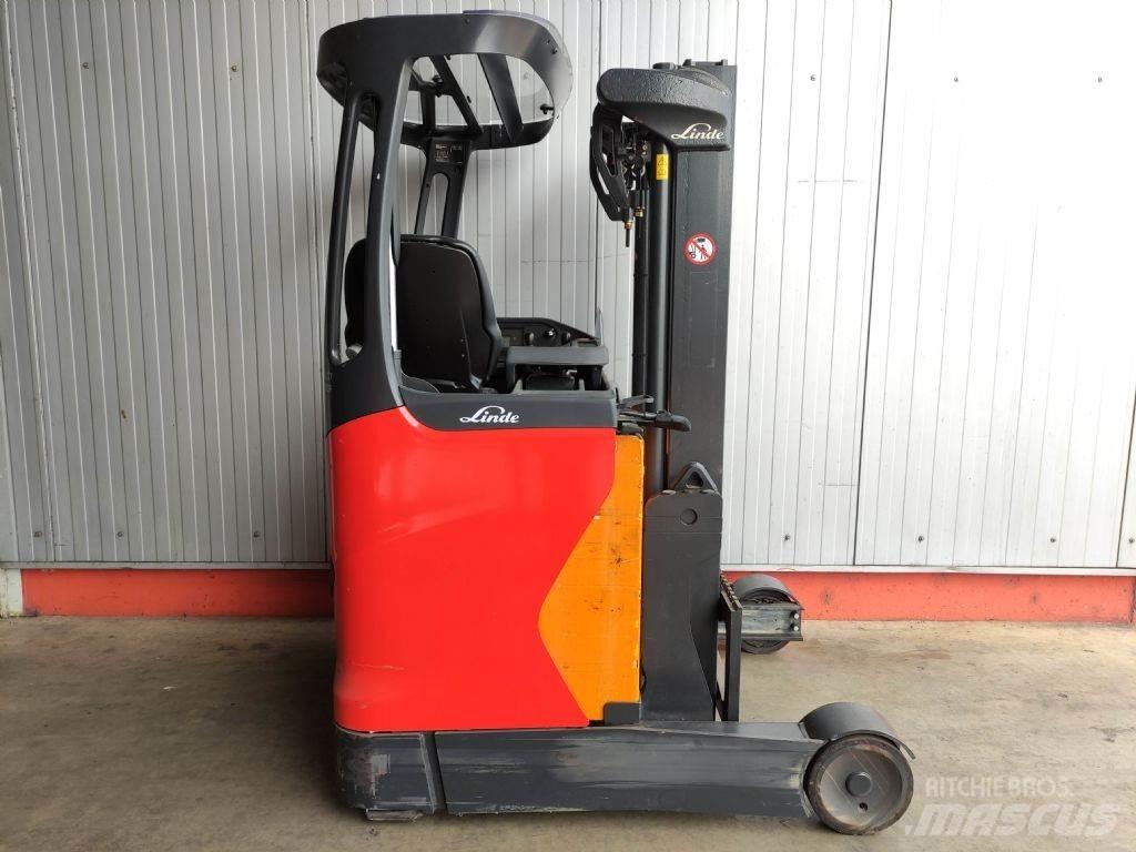 Linde R10B-01-112 Reach trucks