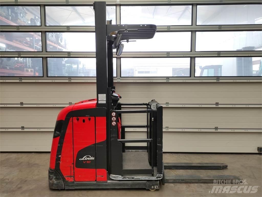 Linde V10-02 High lift order picker