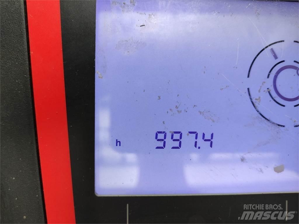 Linde V10-02 High lift order picker