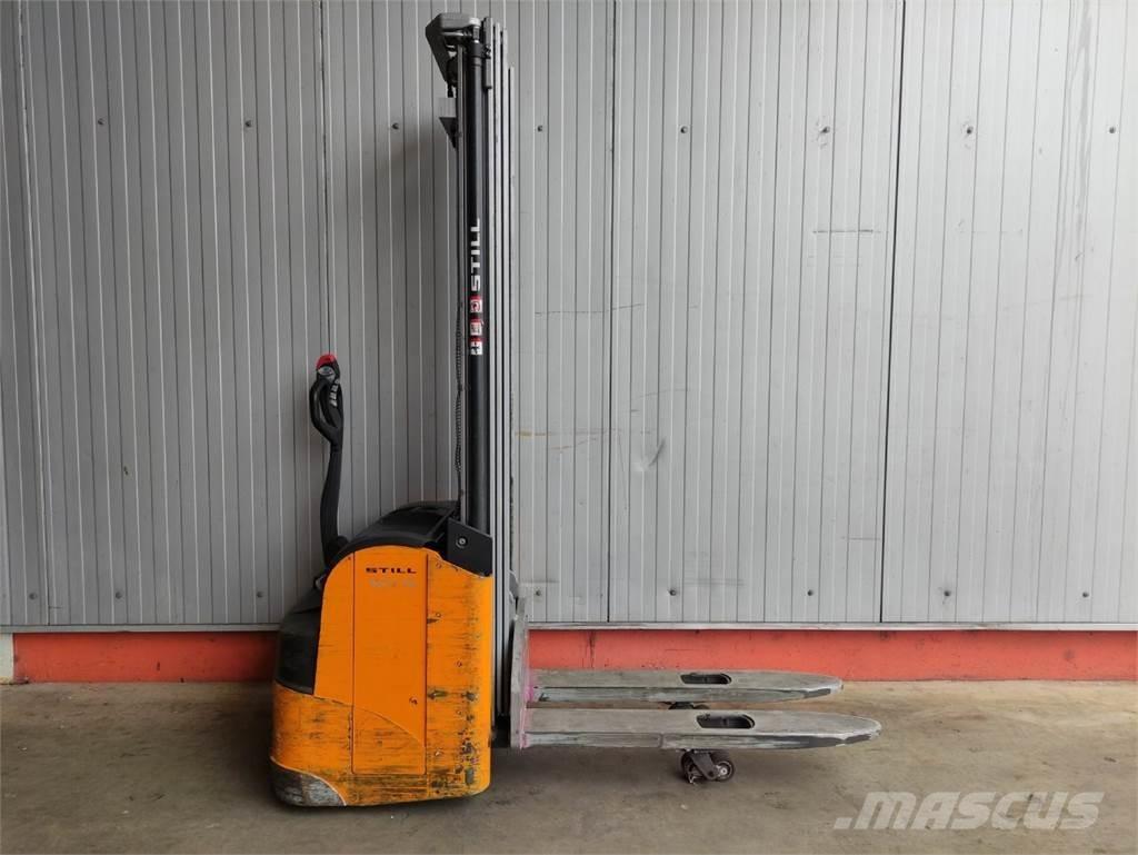 Still EGV 16 i Pedestrian stacker