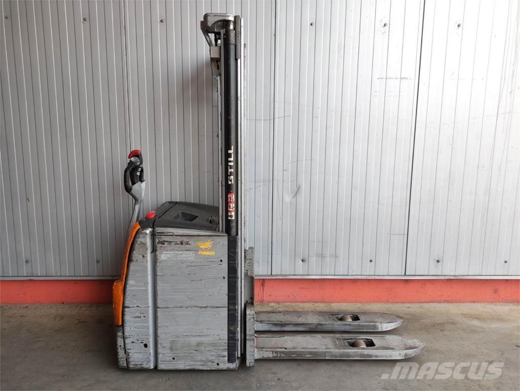 Still EXV 20 (LACK NEU) Pedestrian stacker
