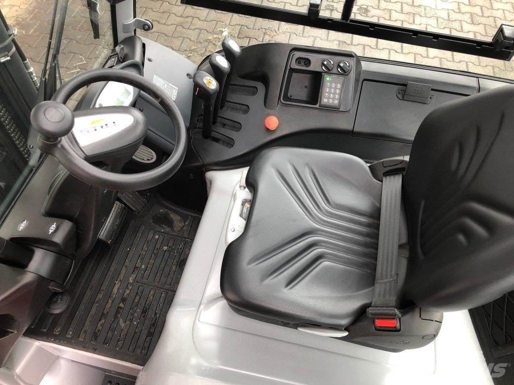 Still RX60-30 Electric Forklifts