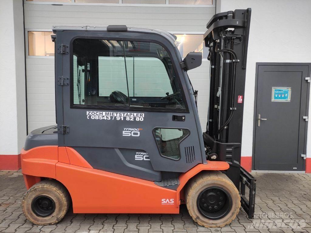 Toyota 8FBMT50 Electric Forklifts