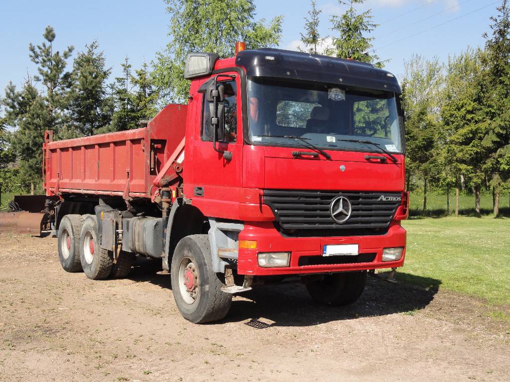 Used Mercedes-Benz ACTROS 3335AK 6x6 tipper 3-sided + HDS ...